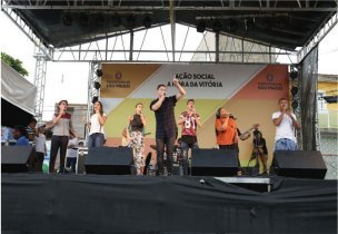 Ação Social “A Hora da Vitória”: atendimentos gratuitos de saúde, beleza e recreação infantil.
